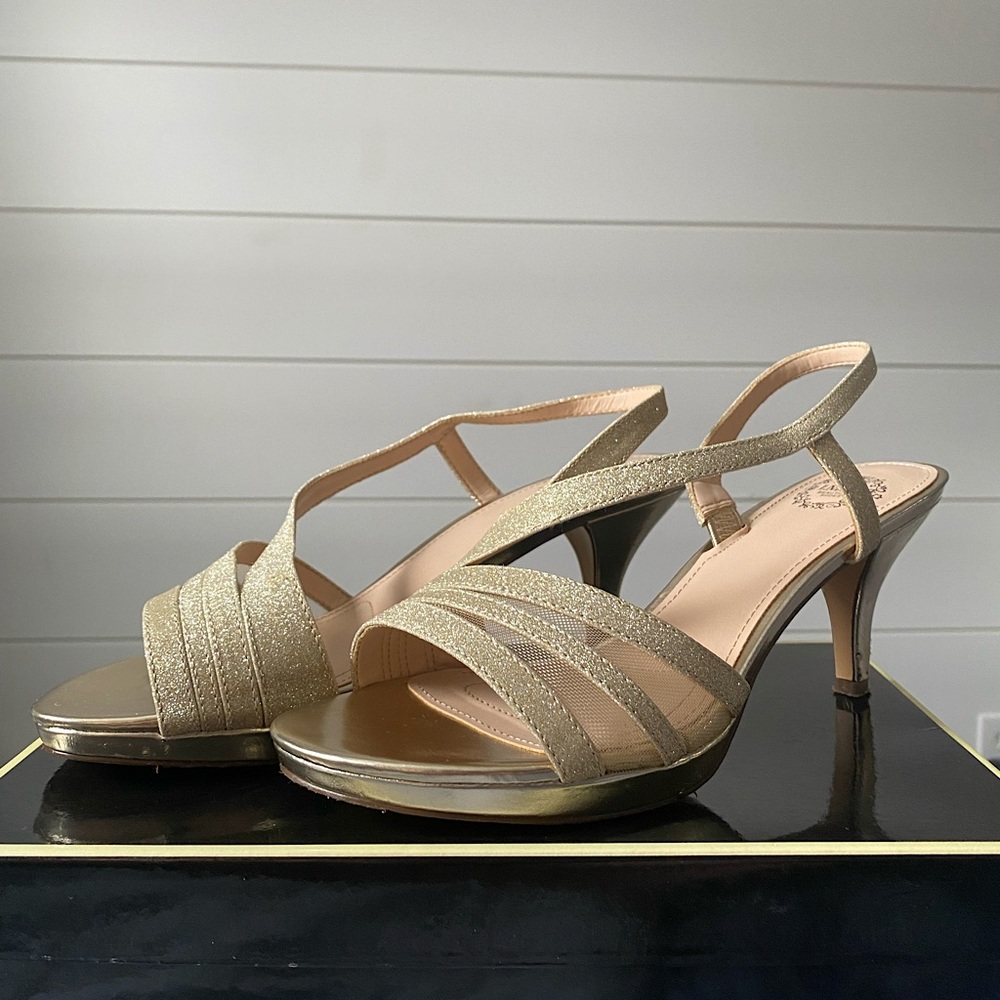 I.Miller Size 7.5 Gold Heels